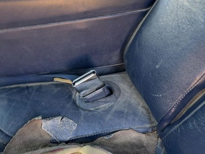 1994 Lincoln Town Car Driver Left Front Seat Belt Buckle Receiver Oem Blue Dp