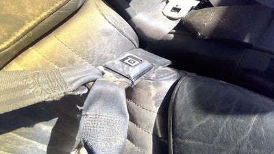 1993 Buick Park Ave Passenger Right Front Seat Belt Buckle Receiver Oem Gray