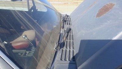 1985 Jeep Cherokee Windshield Wiper Cowl Vent Trim Panel Oem Grille