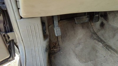 02 Cadillac Deville Dts Parking Brake Pedal Assembly Oem Complete Emergency Unit
