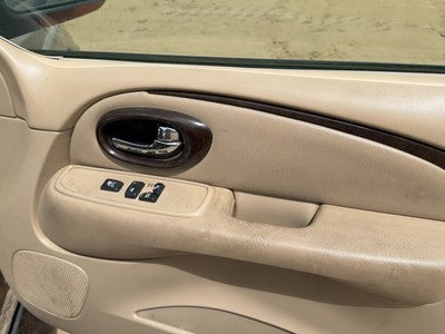 2004 Buick Rainier Passenger Right Front Door Trim Panel With Switches Tan 332