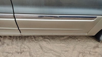 2000 Ford Windstar Driver Left Rear Moulding From Door Oem Back Trim Strip