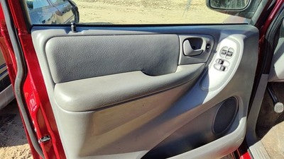 04-07 Town & Country Driver Left Front Inside Door Trim Panel Only Oem Gray D5