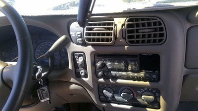 1998 Chevy S10 Blazer Trim Bezel Around Speedometer Dash Surround Panel Gray 92H