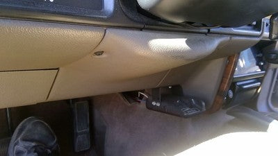 94-95 Jeep Grand Cherokee Lower Dash Under Column Knee Bolster Trim Panel Brown