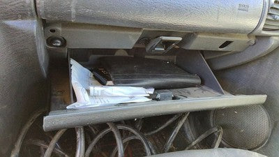 2004 Dodge Neon Glove Box Assembly Complete Door With Latch Oem Black