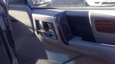 1994 Jeep Grand Cherokee Passenger Right Front Inside Door Trim Panel Only Brown