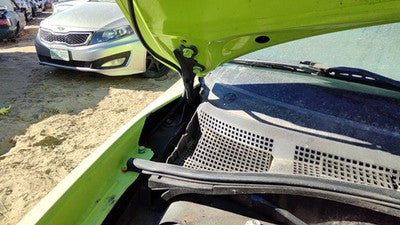 2004-2009 Mazda 3 Passenger Right Hood Hinge Assembly Oem B32h52410a