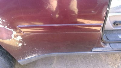 06-09 Blazer Passenger Right Rear Moulding From Door Back Trim Strip Red 49U