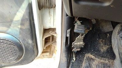 1999 S10 Pickup Driver Left Lower Kick Trim Panel Oem Gray 12D