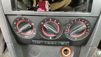 2004-2006 Mazda 3 Temperature Control Module In Dash Heater Ac Head Unit Oem