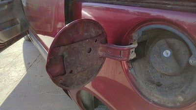 1997-2005 Chevy Venture Fuel Tank Door With Hinge Gas Lid Oem 72u Medium Redfire