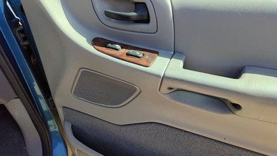2001-03 Ford Windstar Passenger Right Front Inside Door Trim Panel Only Gray 22