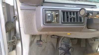 88-92 Cutlass 2 Door Driver Left Heater Ac Vent Assembly With Trim Panel Gray