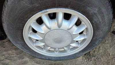 1996-1999 Olds 88 15 Aluminum Wheel Factory Rim 12 Slot Oem #3 12362276