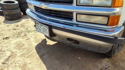 1988-1999 Chevy Silverado 1500 Front Bumper With Brackets Assembly Oem 15574111