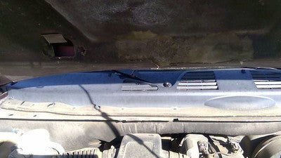 2006 Trail Blazer Windshield Wiper Cowl Vent Trim Panel Oem Grille