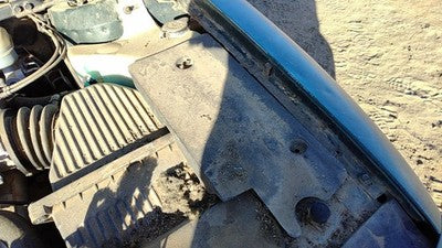 1996 Olds 88 Engine Cover Top Plastic Shield Oem 3.8L