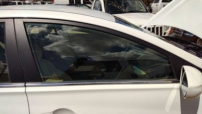 11-15 Hyundai Sonata Passenger Right Front Side Window Door Glass Oem 824213S010