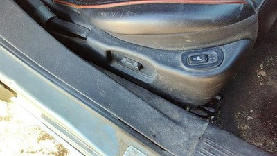 08 New Style Malibu Passenger Right Side Power Seat Switch With Trim Panel Ebony