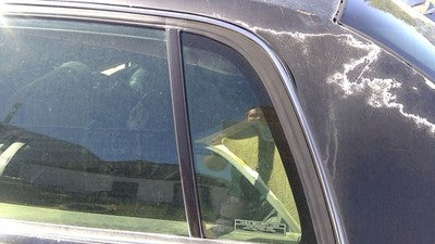 1991-1996 Buick Park Ave Driver Left Rear Vent Window Back Door Glass With Frame