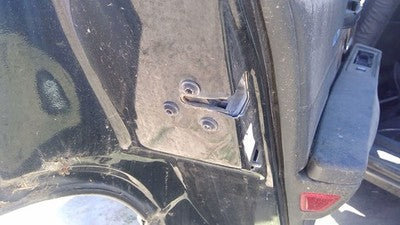 1993 Buick Park Ave Driver Left Rear Door Latch With Rods/Cables Assembly Back