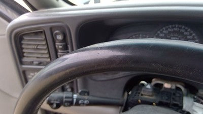 05-06 Gmc Yukon Xl 1500 Speedometer Trim Bezel Dash Surround Panel Radio Gray 92