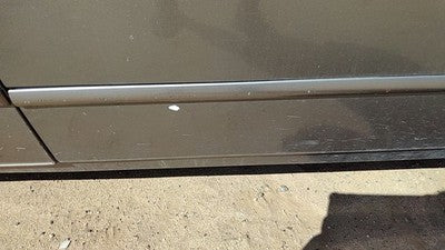 2004 Nissan Maxima Passenger Right Front Moulding From Door Trim Strip Gold Ky2