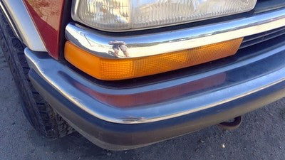 1998-2005 Chevy S10 Blazer Passenger Right Front Turn Signal Light Lamp Oem