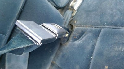 1986 Chevy Caprice Passenger Right Front Seat Belt Buckle Receiver Oem Blue Rb