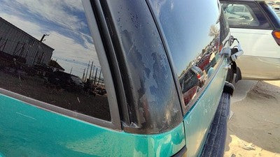 1995 S10 Blazer Driver Left Rear Upper Corner Moulding On Quarter Panel Oem