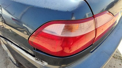 1998-2000 Honda Accord Driver Left Tail Light Outer Brake Lamp Oem Rear 5435268