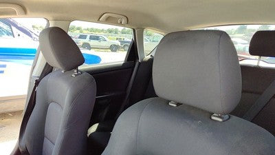 2008 Mazda 3 Pair Of Headrests Oem Left Right Set Seat