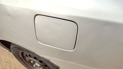 2001-06 Hyundai Elantra Fuel Tank Door With Hinge Gas Lid Oem Filler Silver