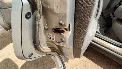 00-05 Saturn L100 Driver Left Rear Door Latch With Rods/Cables Oem Back 90584739