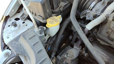 04-07 Town & Country Windshield Washer Fluid Reservoir With Pump Wiper Tank
