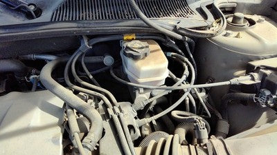 00-03 Cadillac Deville Dts Power Brake Booster With Master Cylinder Pair Set Oem
