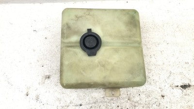 1984 Jeep Grand Wagoneer Windshield Washer Fluid Reservoir With Pump Wiper Tank