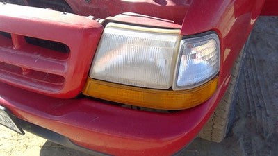 1998-2000 Ford Ranger Driver Left Front Headlight Assembly With Turn Signal Oem