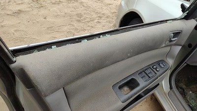 05-06 Toyota Camry Driver Left Front Door Trim Panel With Master Switch 95 Stone