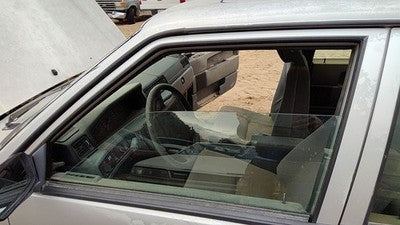 1985-1992 Volvo 740 Driver Left Front Side Window Door Glass Oem 13257951