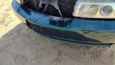 1998-2002 Cadillac Seville Front Bumper Cover Assembly Oem Green 19245378