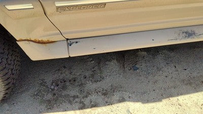 1993 Ford Explorer Driver Left Lower Rocker Panel Moulding Side Skirt Oem