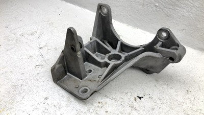 1994 Pontiac Bonneville Mount Bracket Set For Ac Compressor Oem 24500699