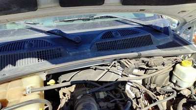 2005 Jeep Liberty Windshield Wiper Cowl Vent Trim Panel Oem Cover