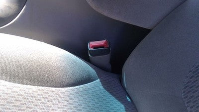 1999 Ford Expedition Driver Left Front Seat Belt Buckle Receiver Oem Gray F2