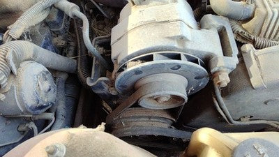 1985 Pontiac Sunbird Power Steering Pump With Mount Bracket Oem