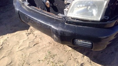 2001-2002 Subaru Forester Front Bumper Cover Assembly Oem Black 57720Fc160