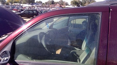 2002-2009 Trail Blazer Driver Left Front Side Window Door Glass Oem 25930347