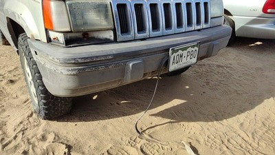 1993-1995 Jeep Grand Cherokee Front Bumper Cover Assembly Oem 55031452